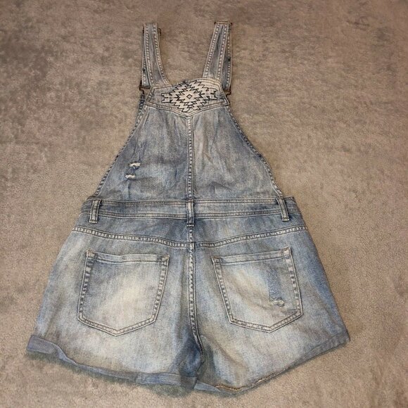 FOREVER 21 Distressed Denim W/ Pockets Embroidered Overall Jean Shorts - Picture 6 of 10